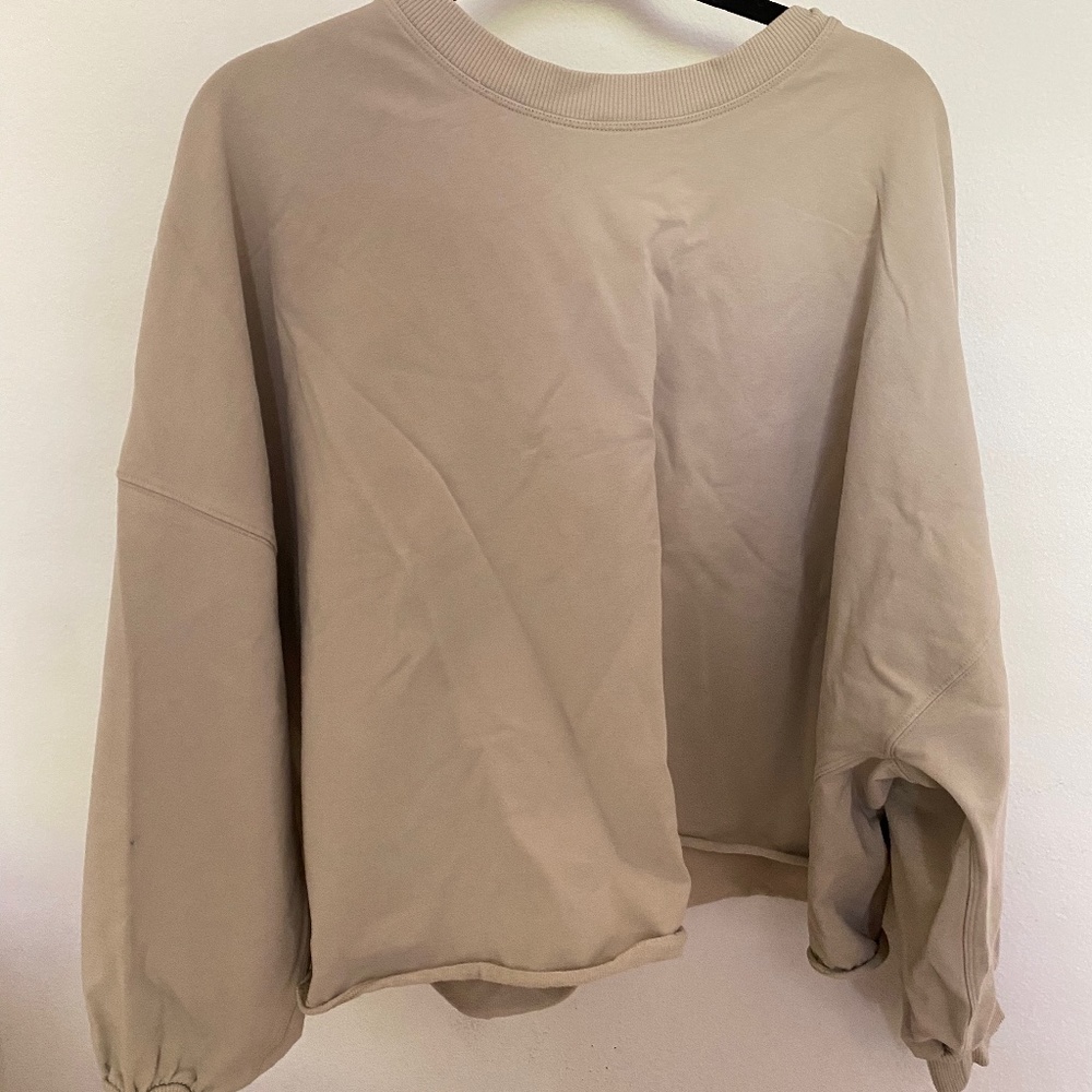 Lululemon oversized cropped sweatshirt size 10